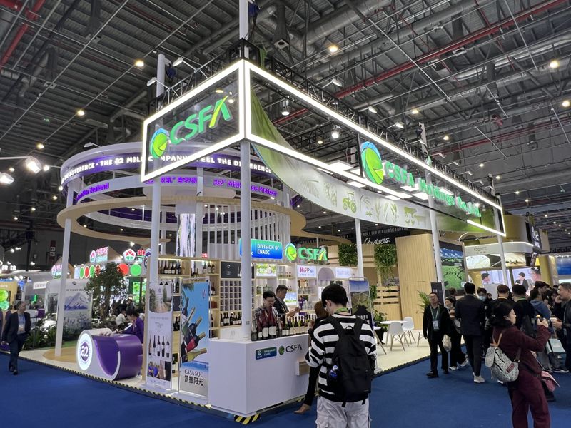 阿聯(lián)酋迪拜展臺設(shè)計搭建